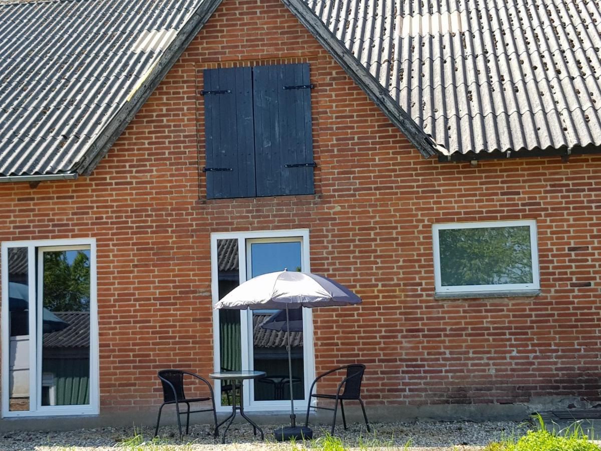 Kyndestoft Bed & Breakfast 霍尔斯特布罗 外观 照片